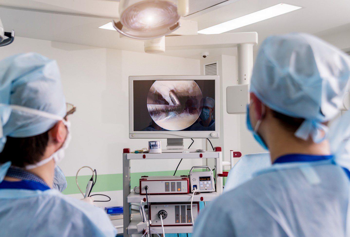 Innovative Approaches to Shoulder Injury Diagnosis and Treatment