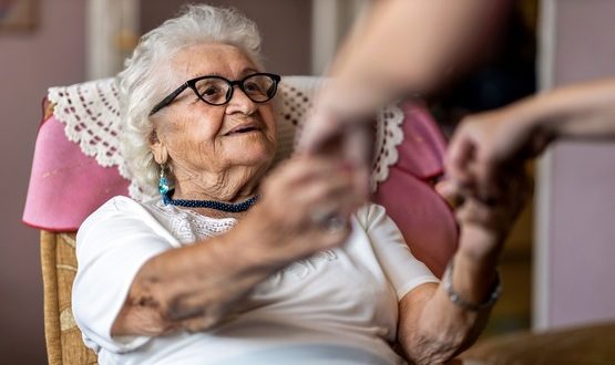 Oomph! and Richmond Music Therapy partner to help care home residents