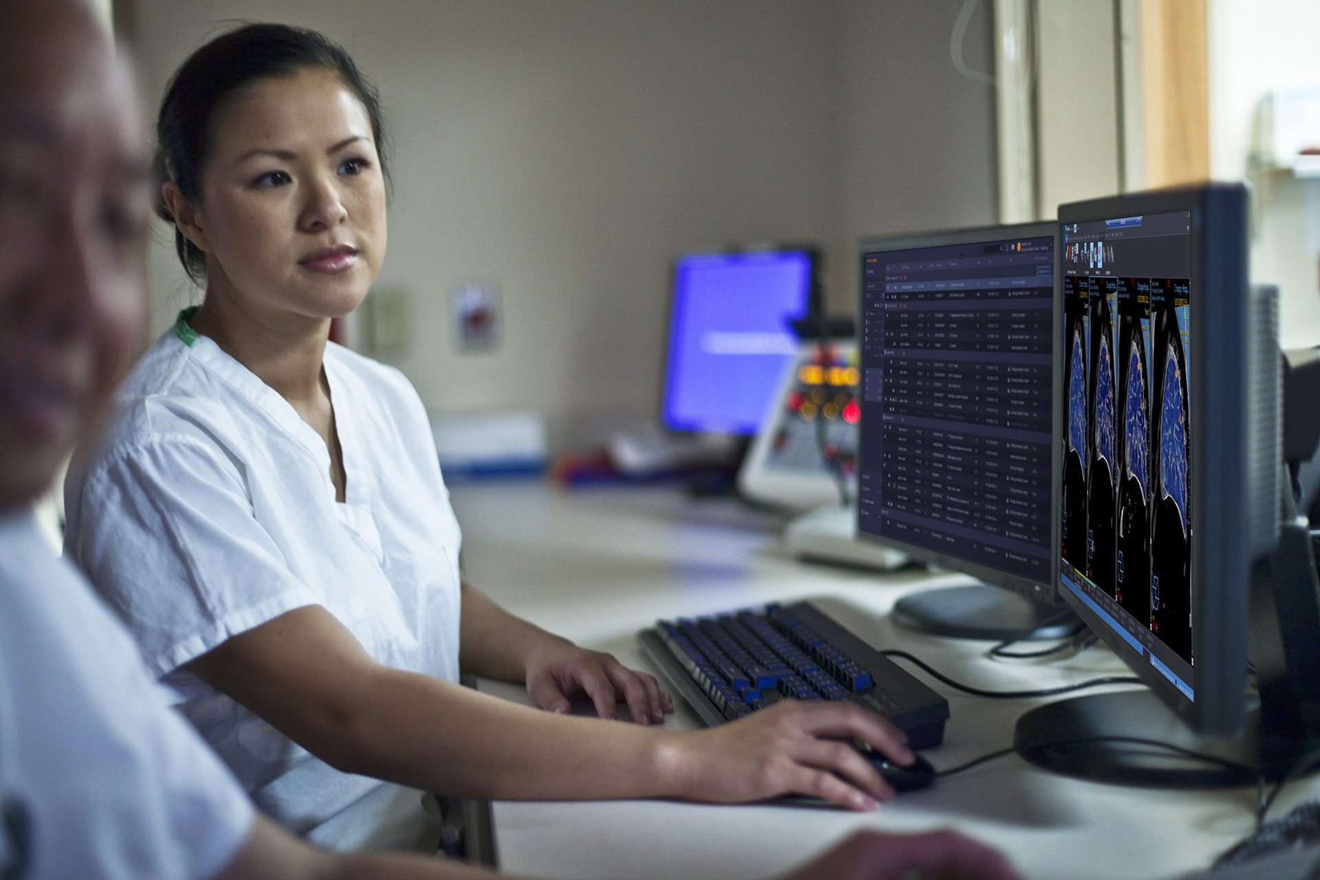 Philips HealthSuite Imaging PACS Now Available on AWS