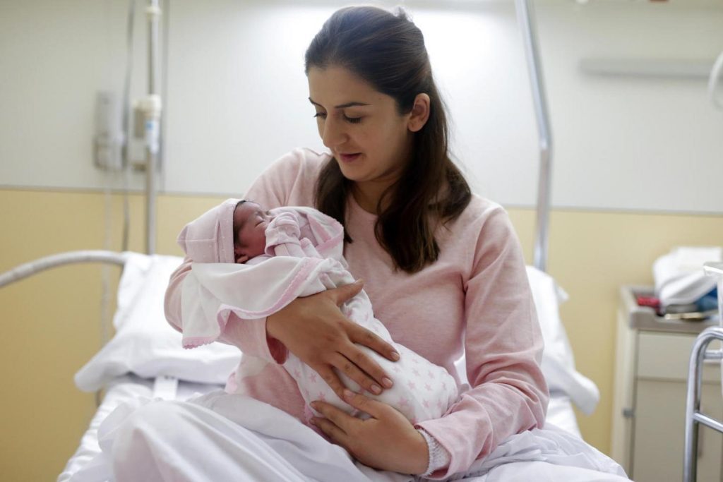 HHS and Baby2Baby Partner to Provide Newborn Supply Kits to New Mothers in Three States
