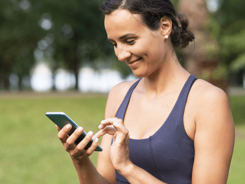 A Smartphone-Based Implicit Theories Intervention for Health Behavior Change: Randomized Trial