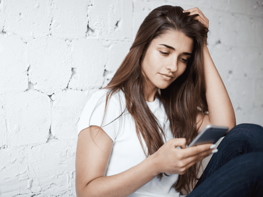 Testing Mechanisms of Change for Text Message–Delivered Cognitive Behavioral Therapy: Randomized Clinical Trial for Young Adult Depression