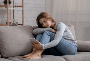 Acceptability of Personal Sensing Among People With Alcohol Use Disorder: Observational Study