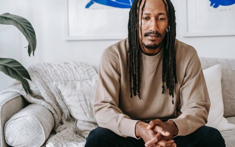 AI Algorithm Alerts Therapists to Suicide Risk in Patients