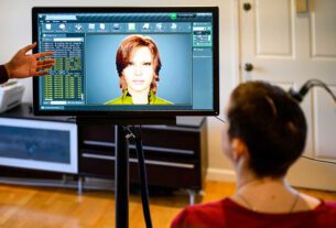 Brain Computer Interface Decodes Speech and Facial Expressions |