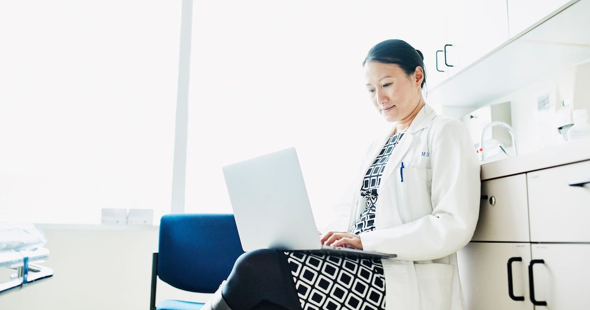 Doctors' group acquires online health info platform AskDr