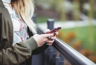 Navigating The New A2P 10DLC Regulations in Healthcare: A Guide for Healthcare Text Messaging | Healthcare IT Today