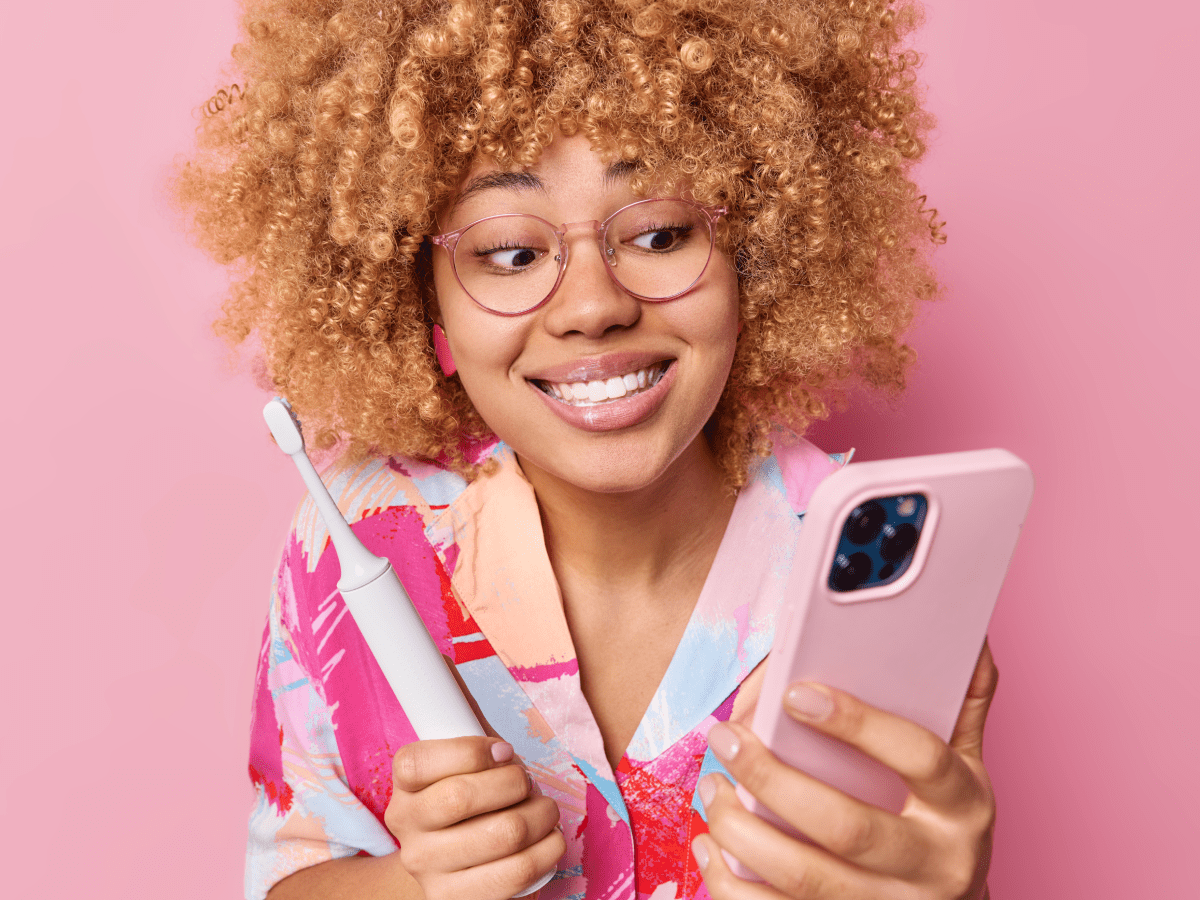 The Use of Patient-Oriented Mobile Phone Apps in Oral Health: Scoping Review