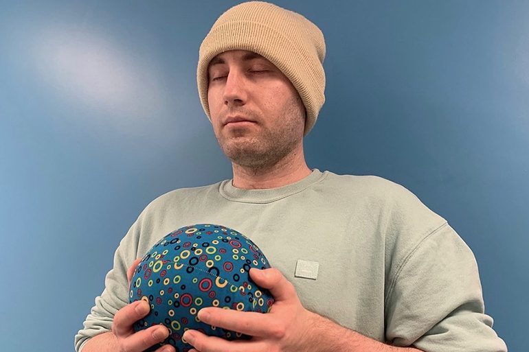 Ball Changes Shape with Breath for Mental Health Management |