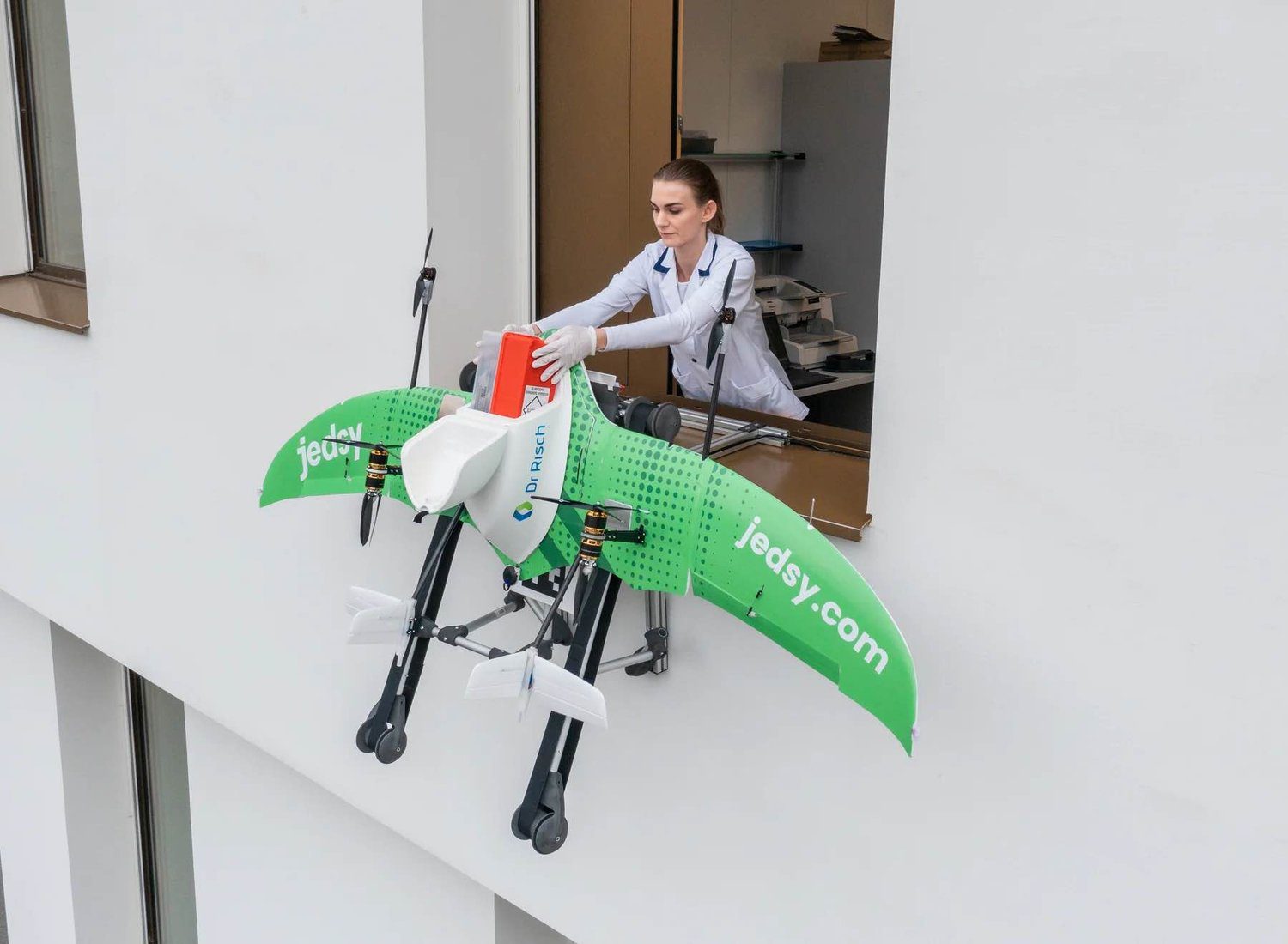 How Are Drones in Malawi Solving Medical Supply Chain Challenges? — Faces of digital health