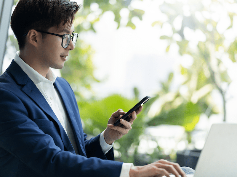 The Effectiveness of a Neurofeedback-Assisted Mindfulness Training Program Using a Mobile App on Stress Reduction in Employees: Randomized Controlled Trial