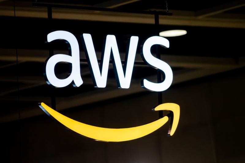 Amazon Appoints Logistics Chief as AWS CFO Amid Transition