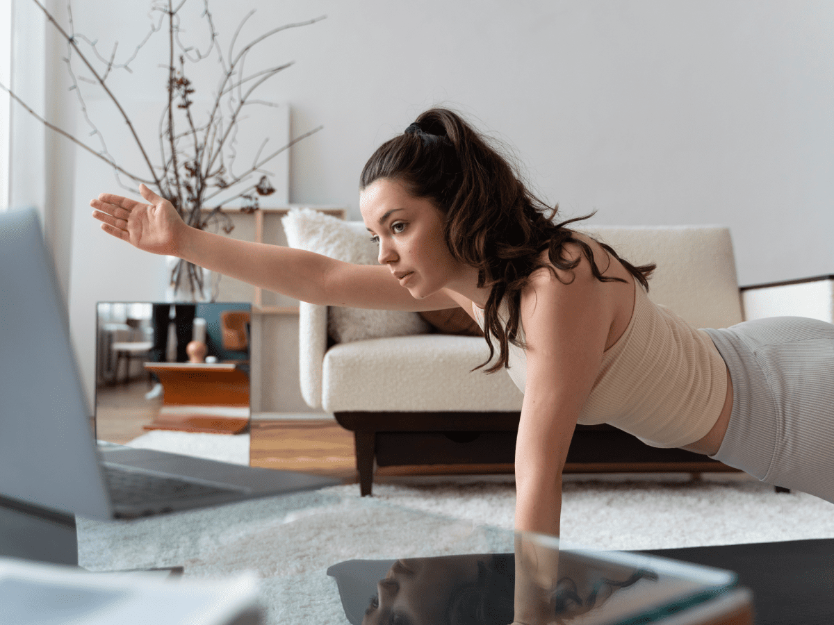 Effectiveness of Metaverse Space–Based Exercise Video Distribution in Young Adults: Randomized Controlled Trial