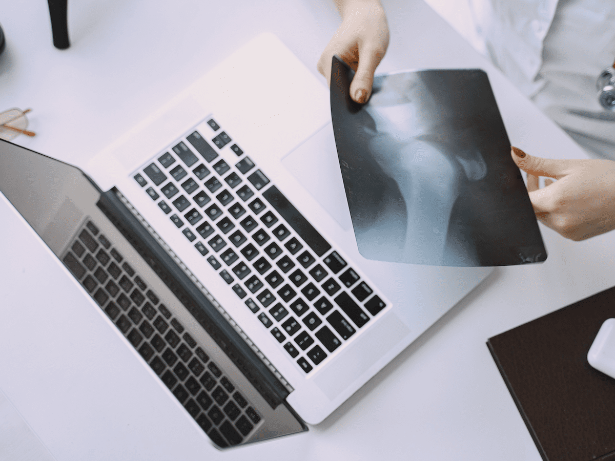 Mobile and Computer-Based Applications for Rehabilitation Monitoring and Self-Management After Knee Arthroplasty: Scoping Review