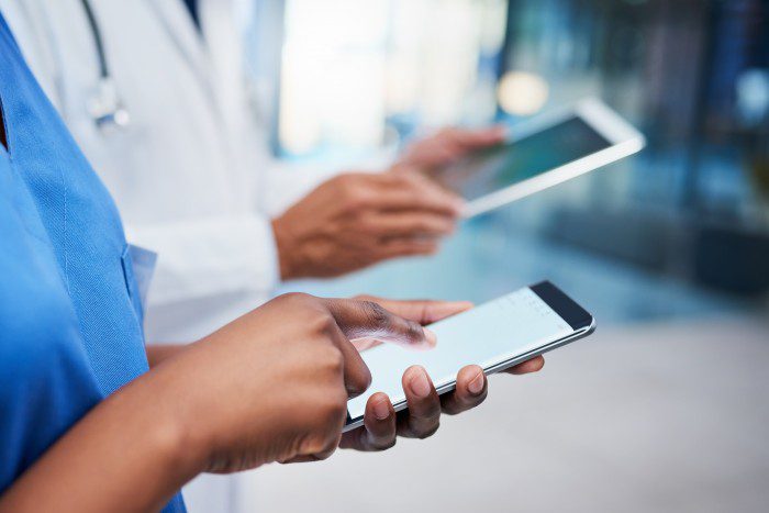 KLAS: Apple iPhones most-used commercial devices in healthcare