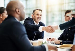 Vendor Notebook: New partnerships around AI, VBC, virtual care and more