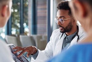 HHS to fund AI-enabled medical device maintenance tools