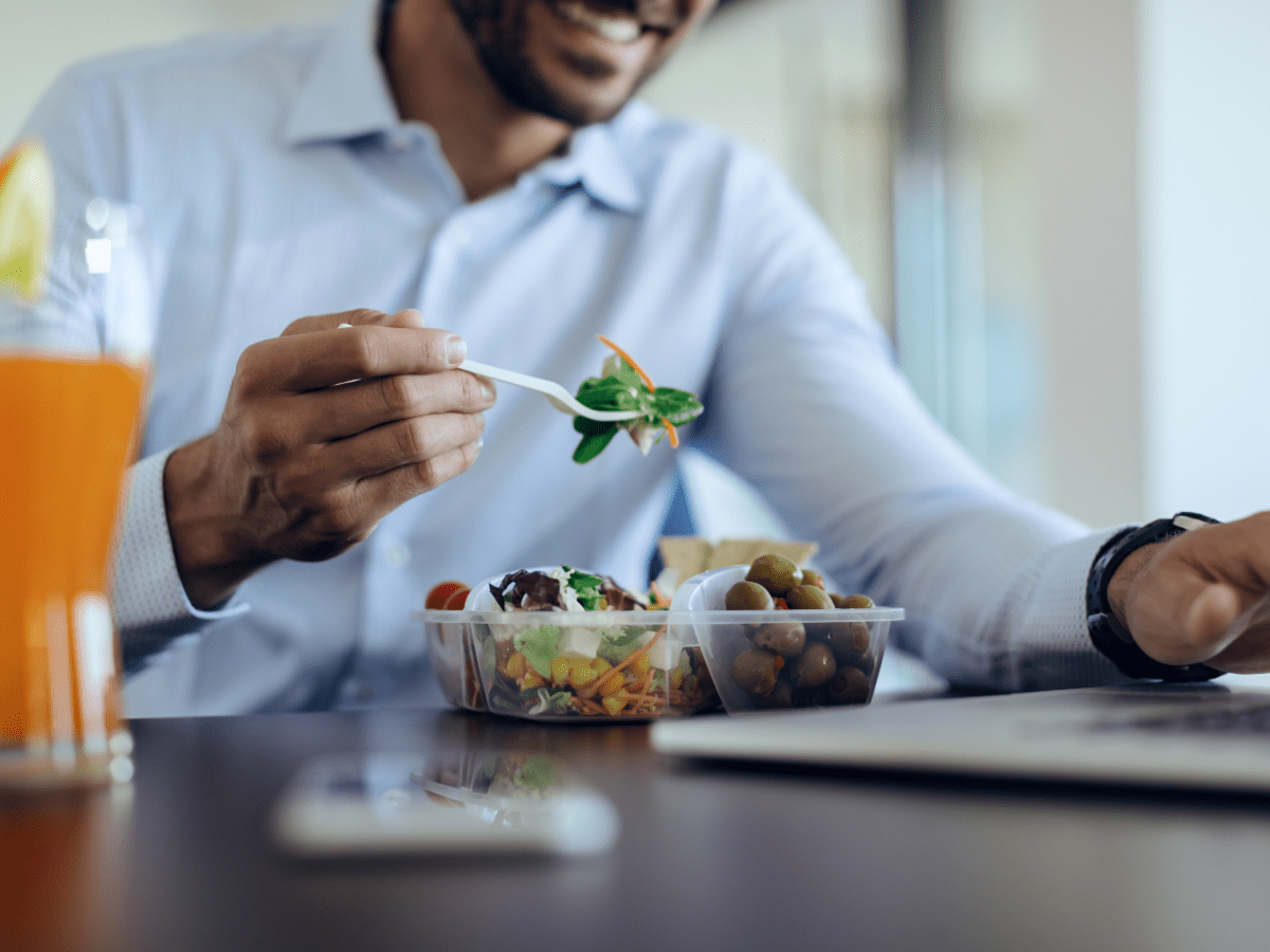 An Explanation Interface for Healthy Food Recommendations in a Real-Life Workplace Deployment: User-Centered Design Study