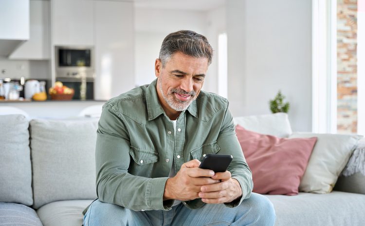 GP appointments to be booked online to end '8am scrabble'