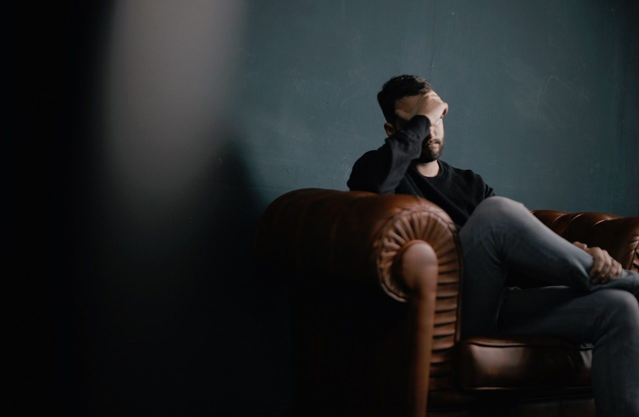 The Best Non-Prescription Migraine Treatment: 5 Tech Devices for Pain Relief