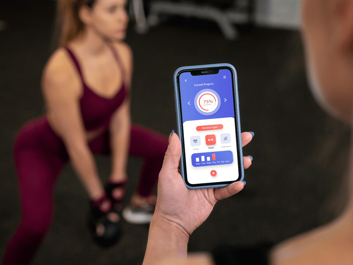Effectiveness and Implementation Outcomes of an mHealth App Aimed at Promoting Physical Activity and Improving Psychological Distress in the Workplace Setting: Cluster-Level Nonrandomized Controlled Trial