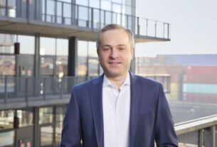 Vertical interconnected Clouds: The Right Prescription for Smarter, AI-Driven Healthcare?