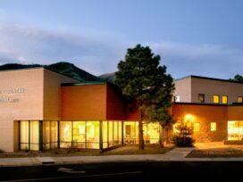 5 under-resourced health centers tackle AI's challenges together