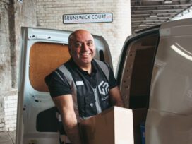 Doccla teams with Gophr for same-day delivery of medical devices