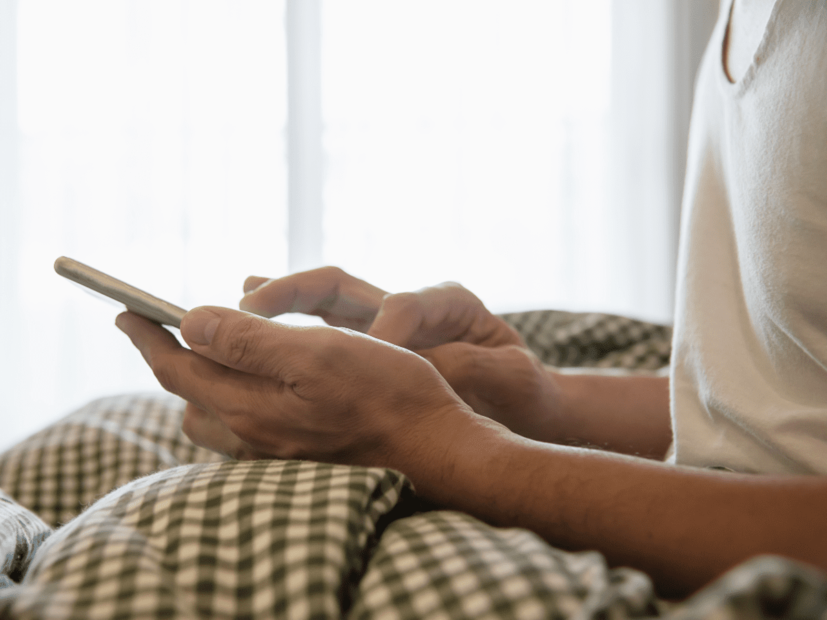 Impact of mHealth on Postoperative Quality of Life, Self-Management, and Dysfunction in Patients With Oral and Maxillofacial Tumors: Nonrandomized Controlled Trial