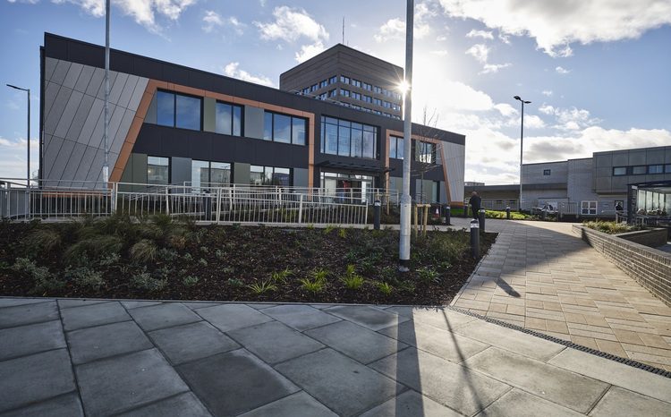 Mid and south Essex to launch ‘hub and spoke’ pathology service