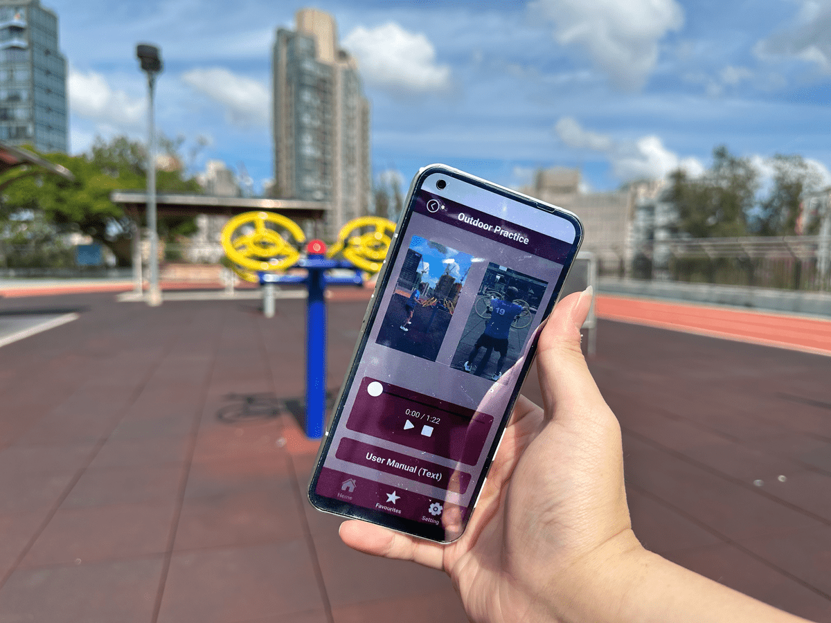 Outdoor Exercise Facility–Based Integrative Mobile Health Intervention to Support Physical Activity, Mental Well-Being, and Exercise Self-Efficacy Among Older Adults With Prefrailty and Frailty in Hong Kong: Pilot Feasibility Randomized Controlled Trial Study