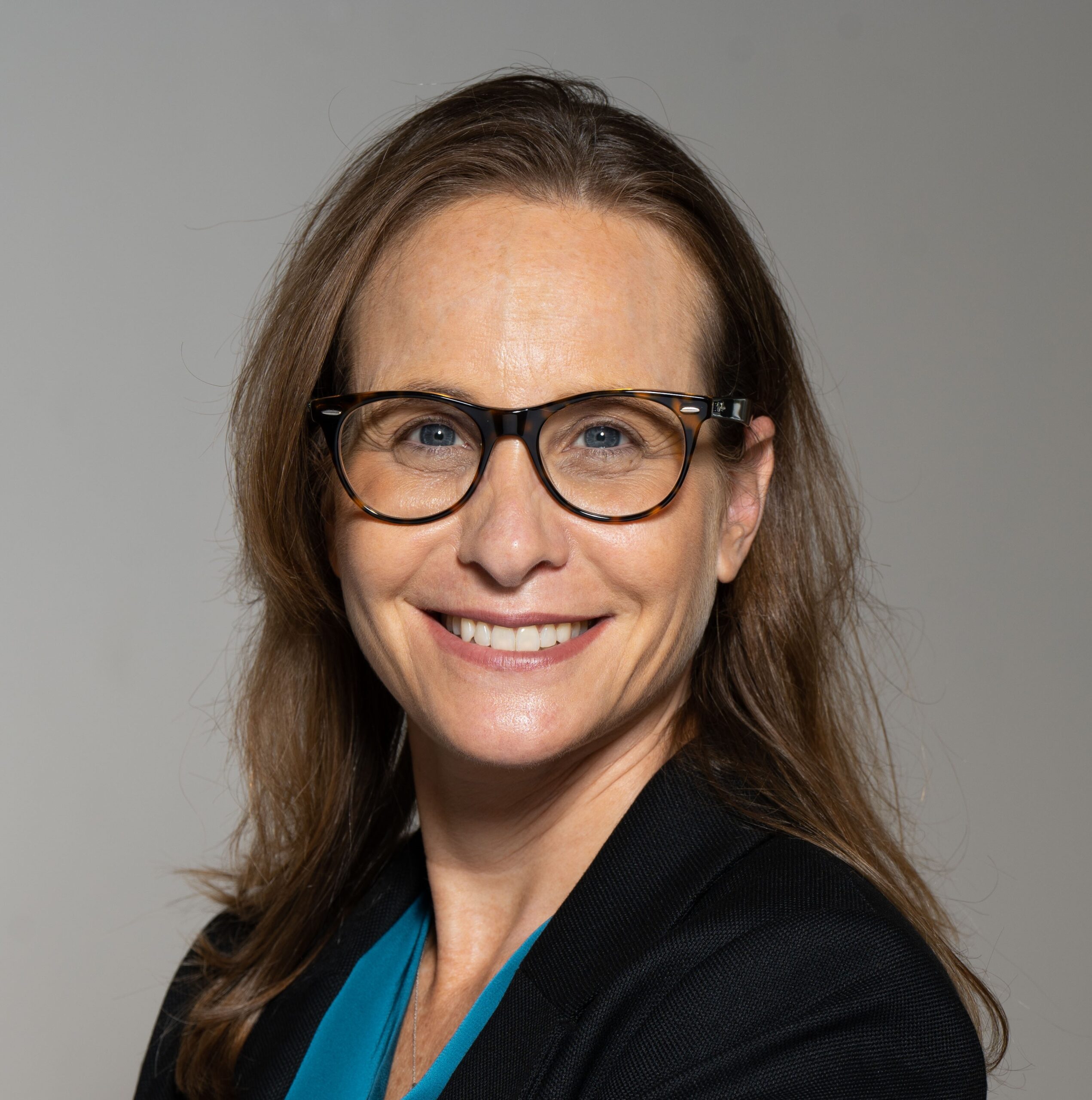 Beyond the Clinic: 4 Trends Reshaping the Healthcare Landscape in 2025