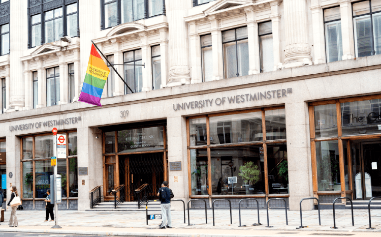 UK Biobank data and AI help predict early onset of diseases