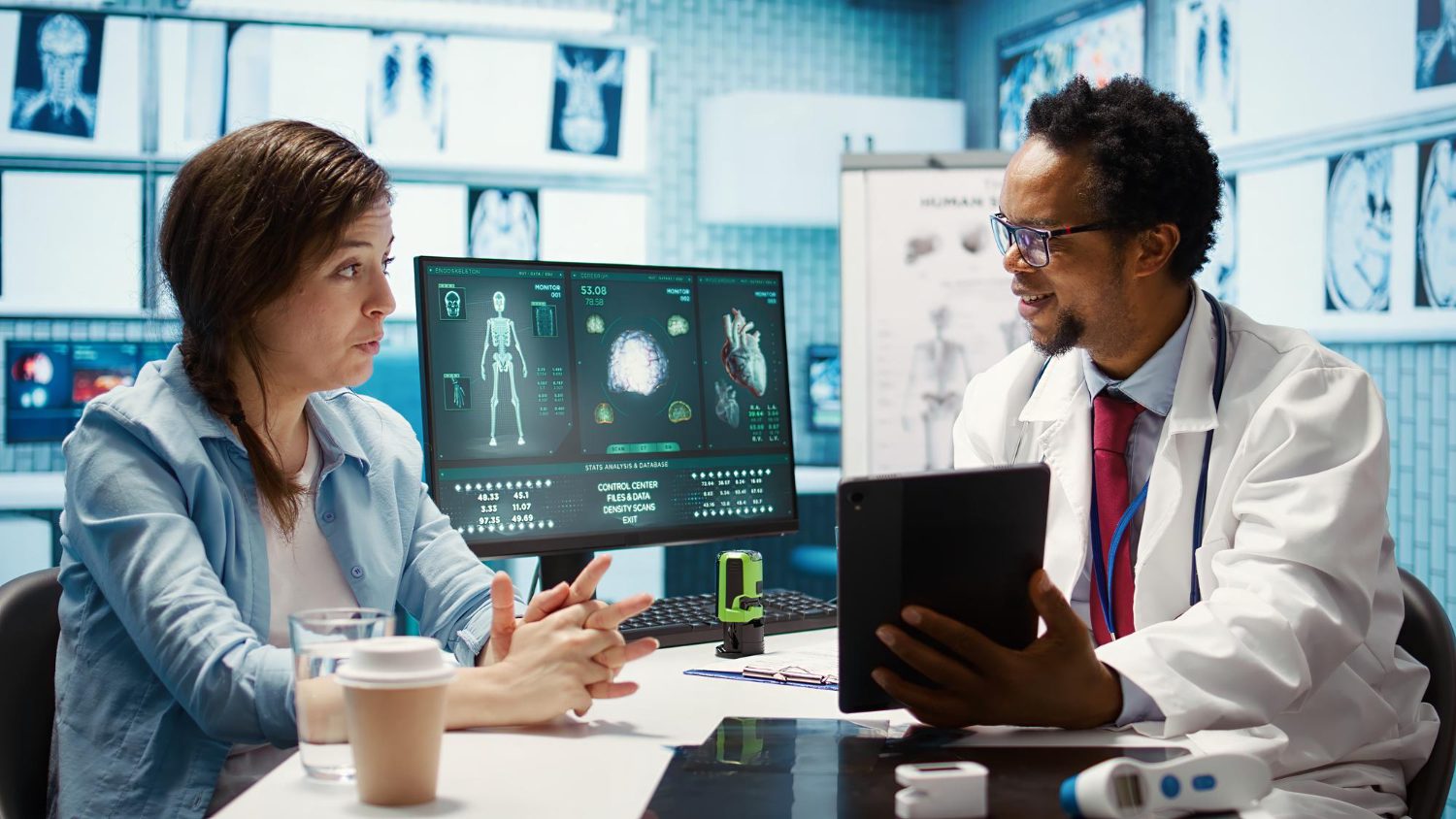 Abridge Enhances Clinical Workflows With UpToDate Integration