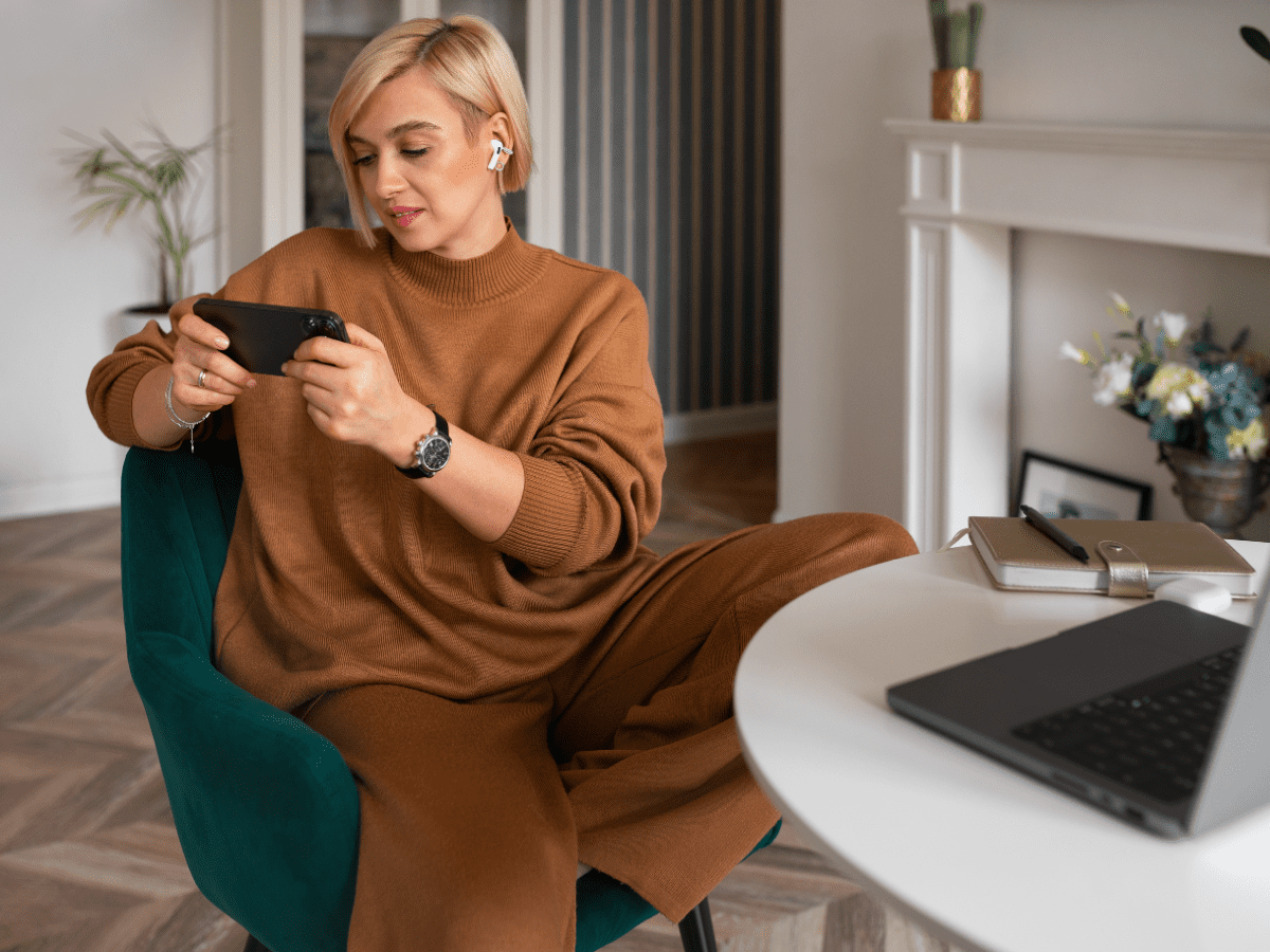 Hybrid Health IT and Telehealth–Delivered Behavioral Weight Loss Services for Primary Care Patients With Cardiovascular Risk Factors: Intervention Component Design and Pragmatic Randomized Feasibility Trial