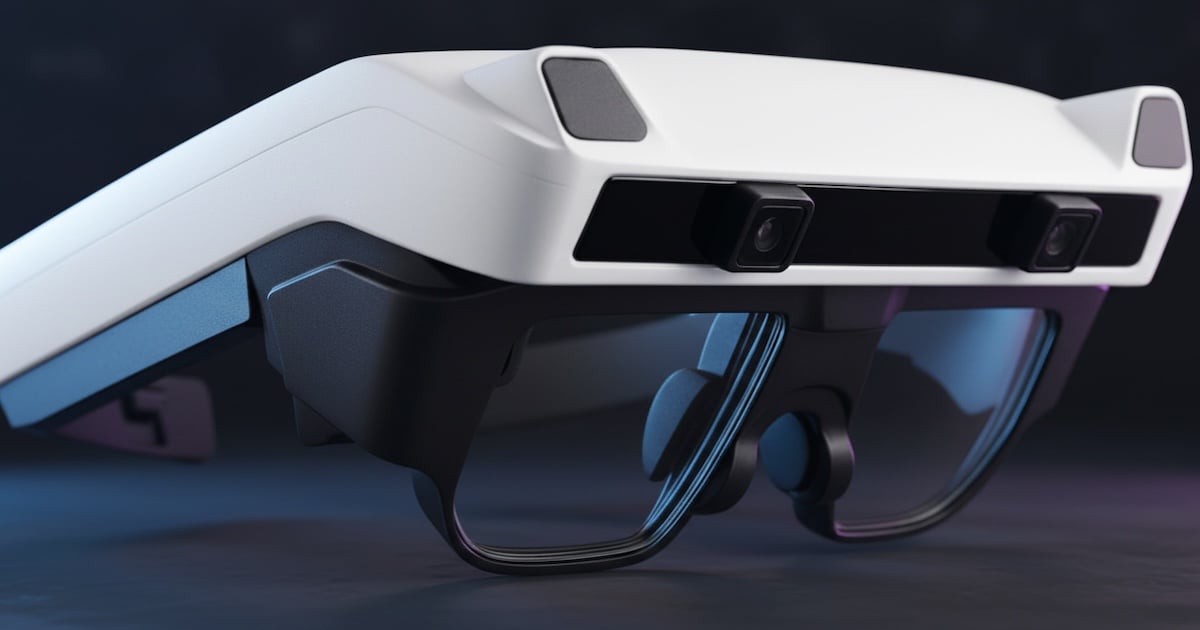 Nissan Elimelech’s Snke unveils SnkeXR medical AR glasses for healthcare