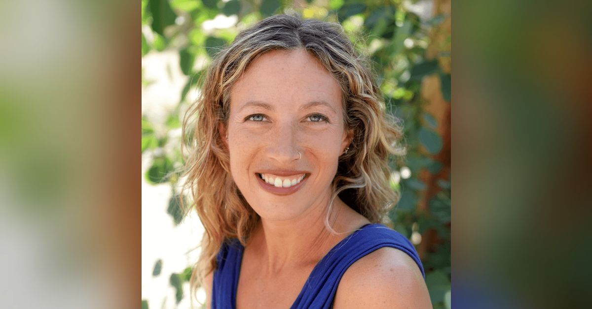 Shedding Trauma, Pain and Shame: How an Orthodox Daughter Became a Beloved Yoga Therapist