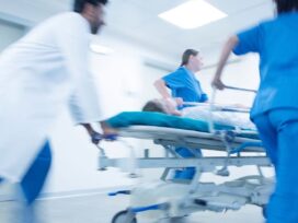 AI cuts discharge note writing time by half: study