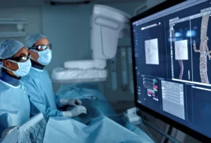 Philips Expands Light-Based Navigation and Introduces Full AI Spectral CT and Helium-Free 3.0T MRI