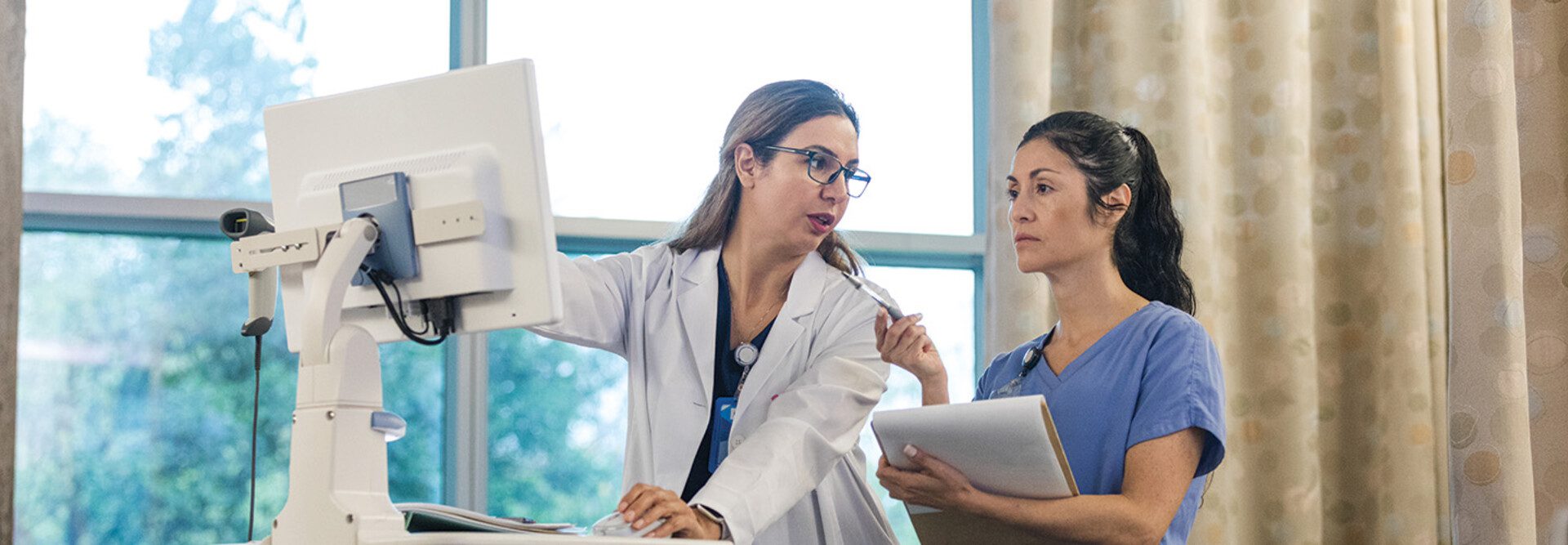 A Guide to Common AI Features for EHR Platforms