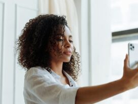 With AI and biomarkers, selfies could support doctors' decision-making